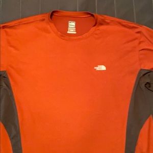 XL North Face long sleeve T shirt.
